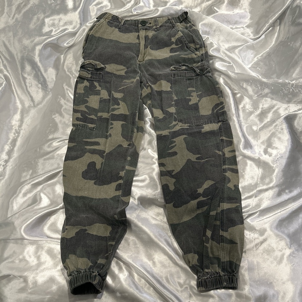 ♡ cargo pants ♡